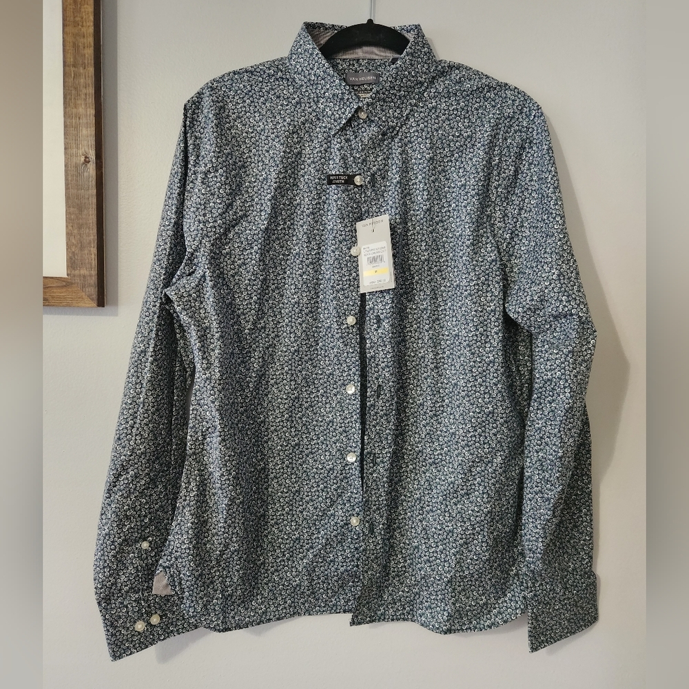4 For $40 NWT Van Heusen Floral Print Dress Shirt Size Medium